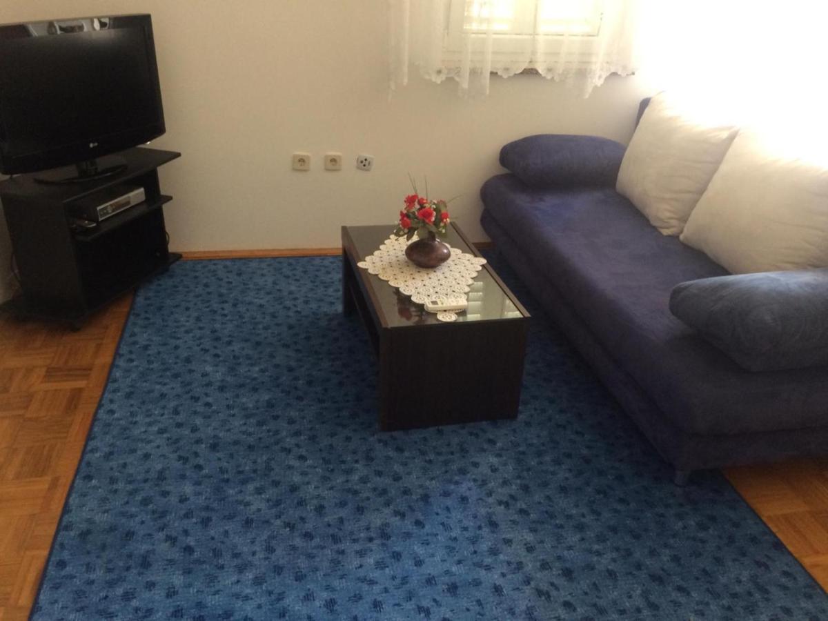 Apartments Esad Kornić Dış mekan fotoğraf
